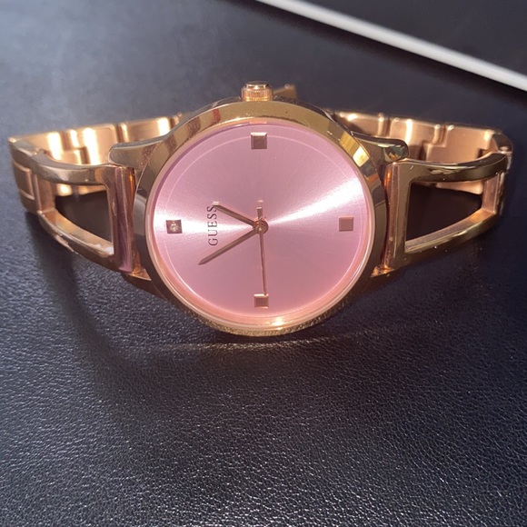 Guess watch - Picture 2 of 2